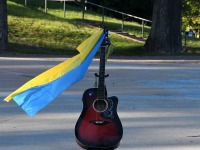 Yarosh Ukraina heaks korraldatud kontserdil Pärnu Vallikäärus. Foto: Urmas Saard / Külauudised