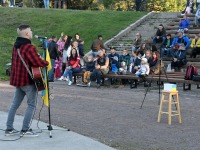 Yarosh Ukraina heaks korraldatud kontserdil Pärnu Vallikäärus. Foto: Urmas Saard / Külauudised
