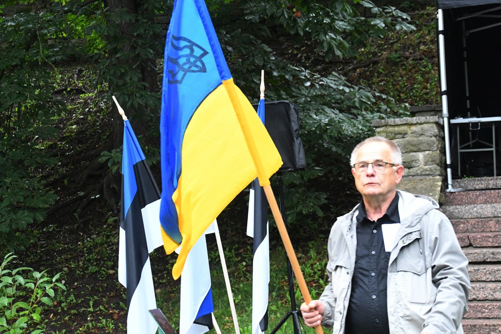 Ants Erm, endine ERSP esimees, Hirvepargi kõnekoosolkul. Foto Urmas Saard