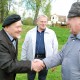 Hans Soll (vasakul) tänupäeval Kiisa talus Foto Urmas Saard