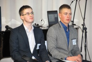 Joosep Roots ja Mihkel Šorin, investeerimiskoolituse käima lükanud Sindi noormehed Foto Urmas Saard