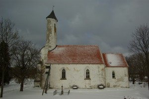 Risti kirik lõuna suunast vaadatuna. Foto: erakogu