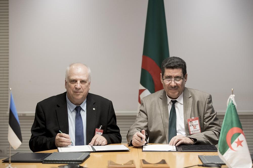 Maaeluminister Mart Järvik ning Alžeeria põllumajanduse ja maaelu arengu minister Chérif Omar. Foto Maaeluministeerium