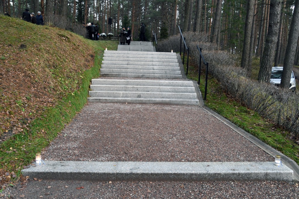 Uuendatud trepp tõuseb perekond Pätside rahulasse Foto Urmas Saard